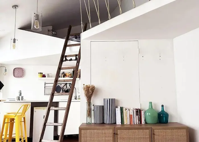 Chambre A Montmartre Atelier Architecte
